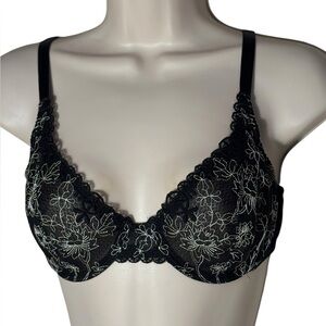 Wacoal Sitting Pretty Two-Toned Embroidered Lace Underwired Bra 36B Black 85187